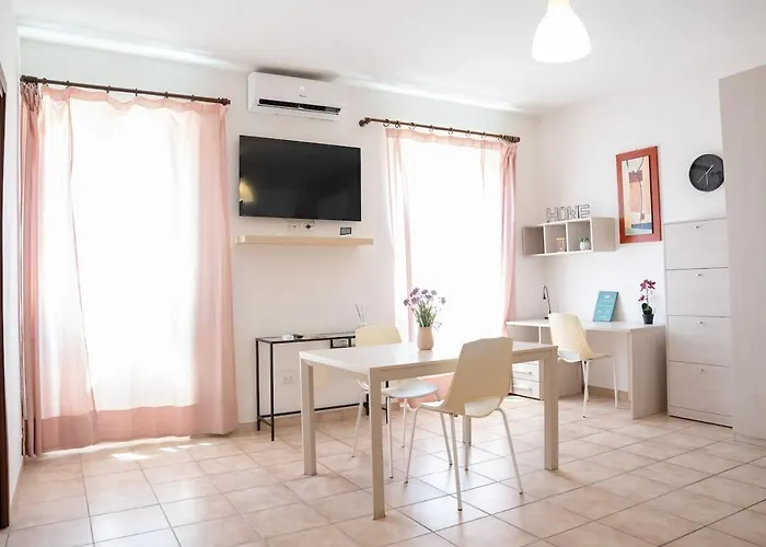 Apartment Furio Camillo, Centro