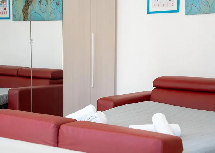 Furio Camillo, Centro Apartment